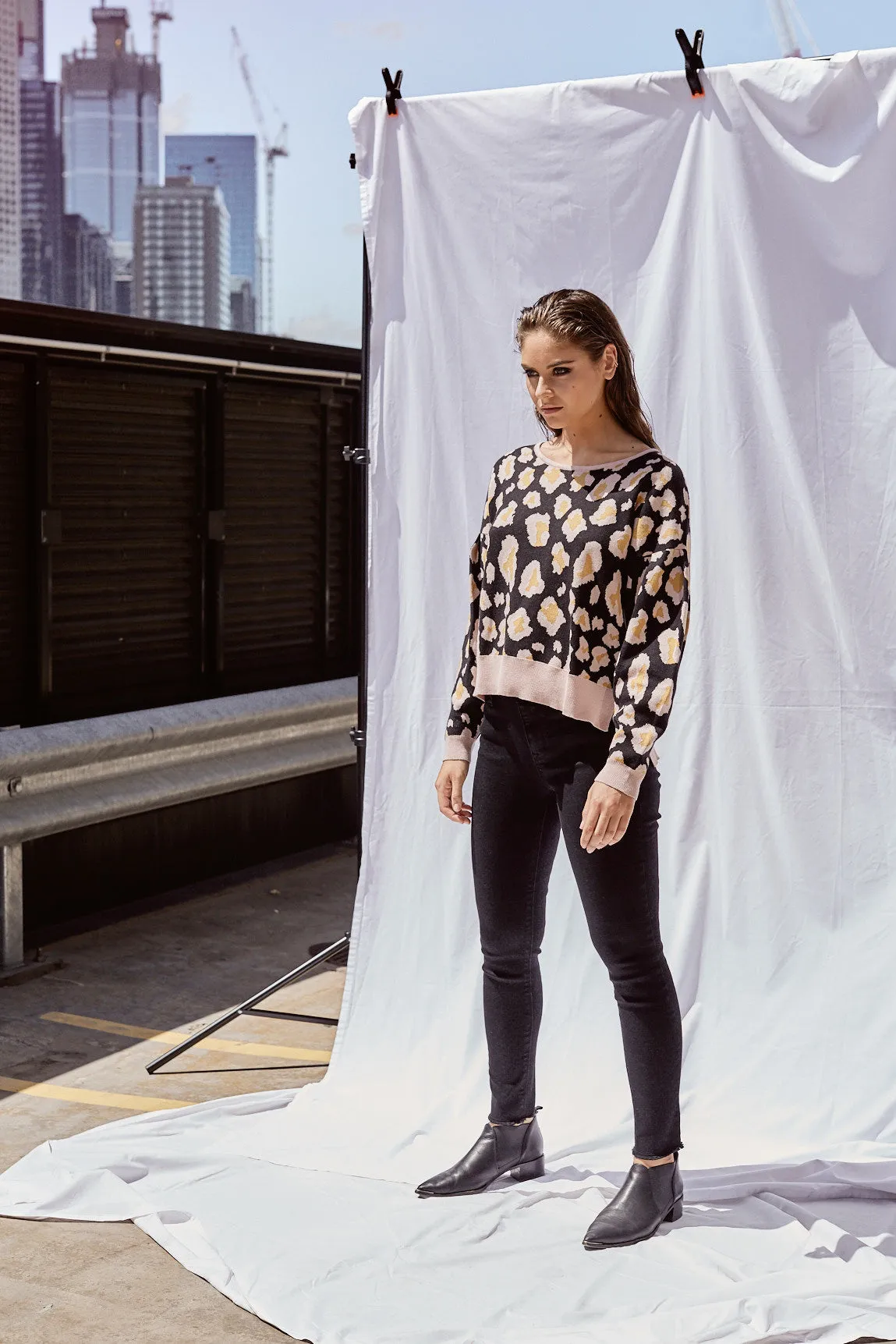 AMOUR ANIMAL PRINT KNIT