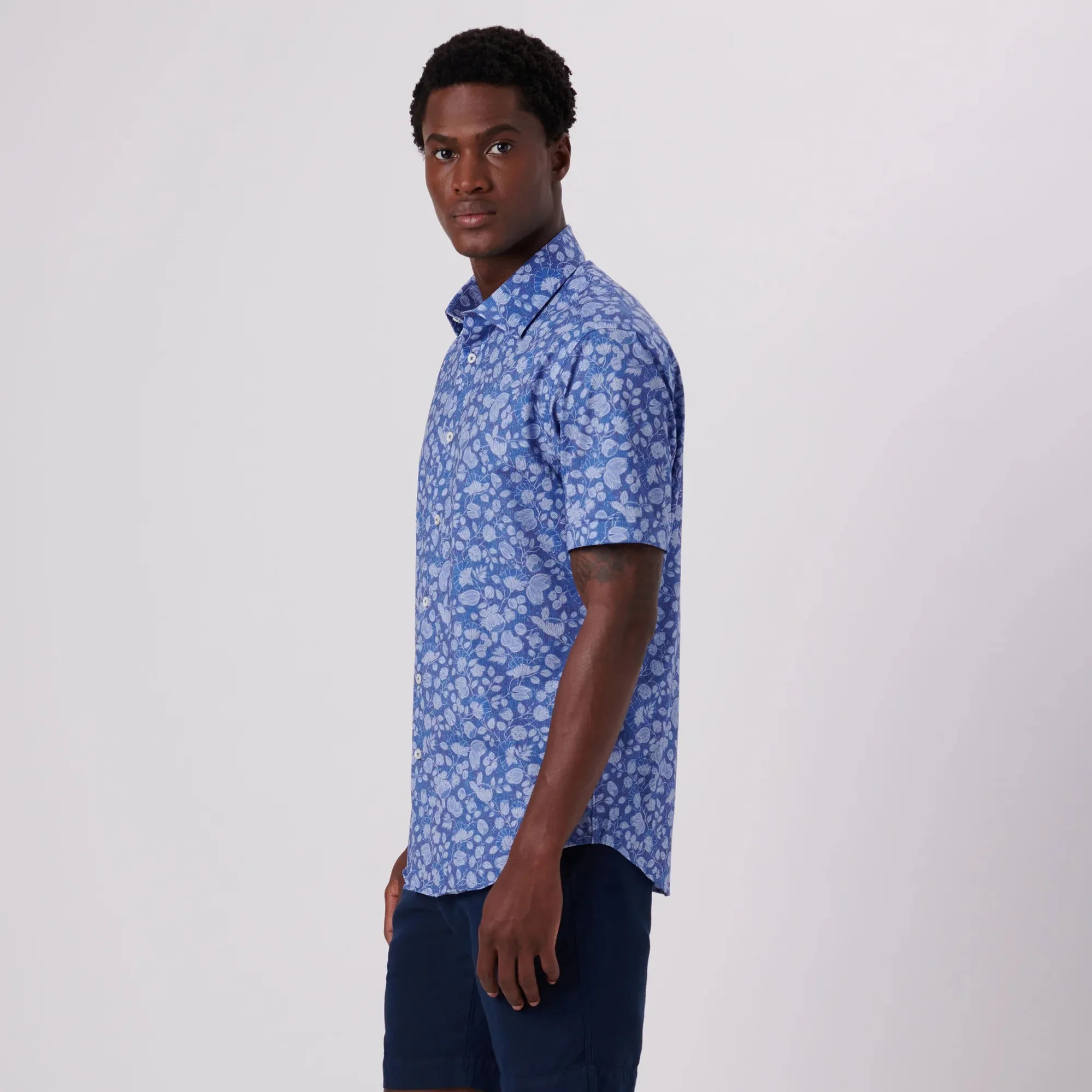 Bugatchi - Short Sleeve Shirt - Miles Floral Print OoohCotton Tech - 8 Way Stretch - Modern Fit - BF9321F40