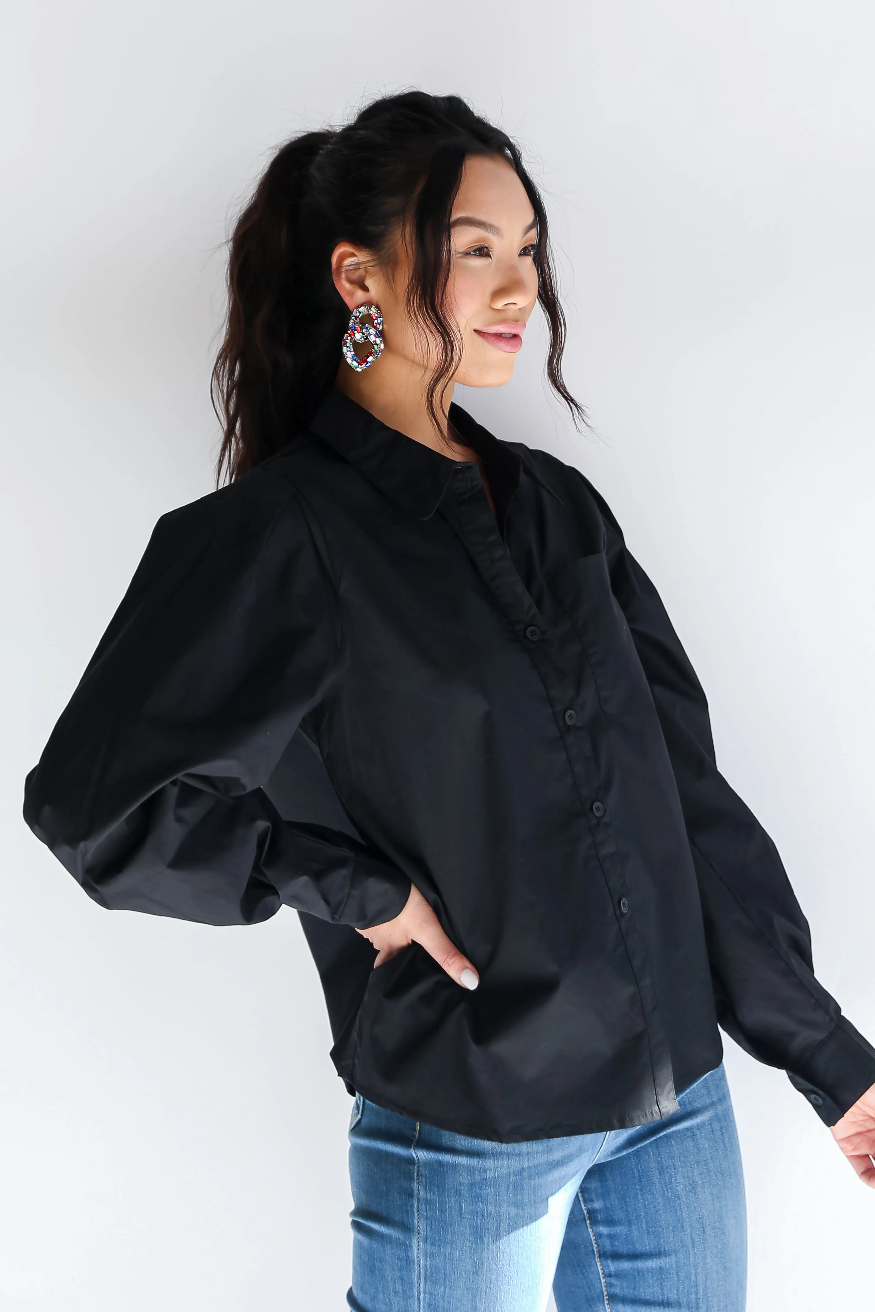 FINAL SALE - Essential Sophistication Button-Up Blouse - DOORBUSTER