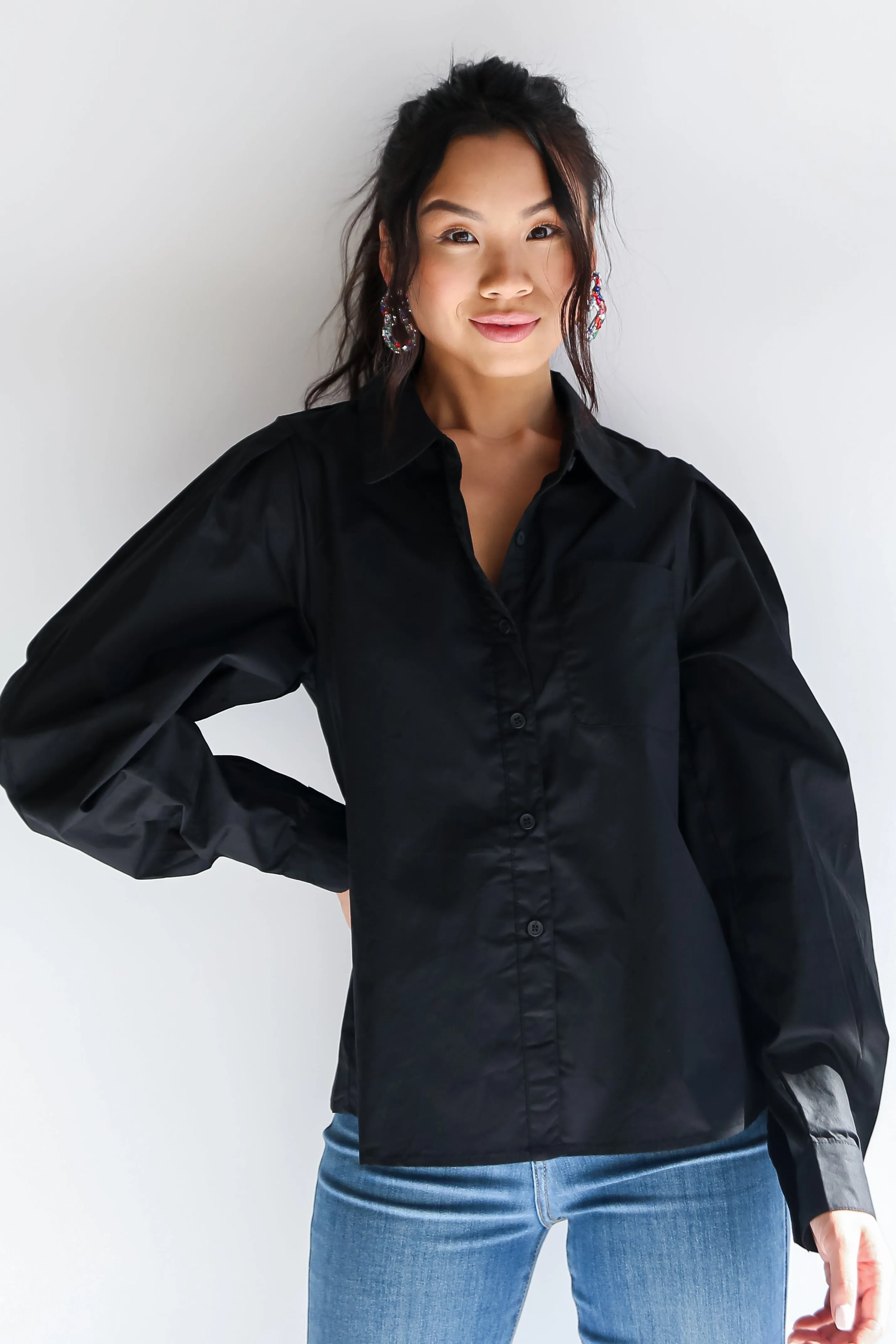 FINAL SALE - Essential Sophistication Button-Up Blouse - DOORBUSTER