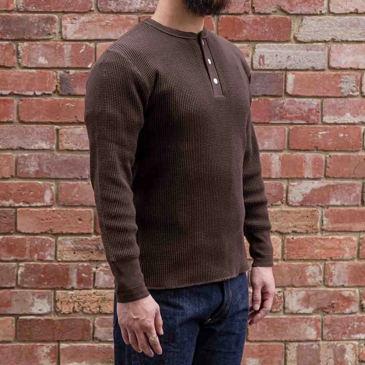 Henley Waffle Tee / Dark Brown