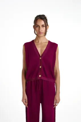 KNIT SLEEVELESS CARDI - PLUM
